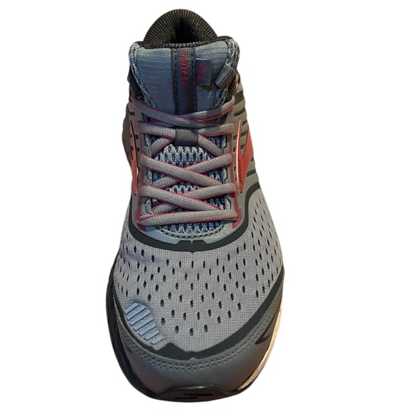 Brooks • Ariel 18 Mesh Running Shoe - Picture 7 of 10